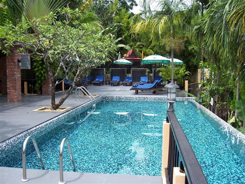 Patong Cottage Resort Eksteriør bilde