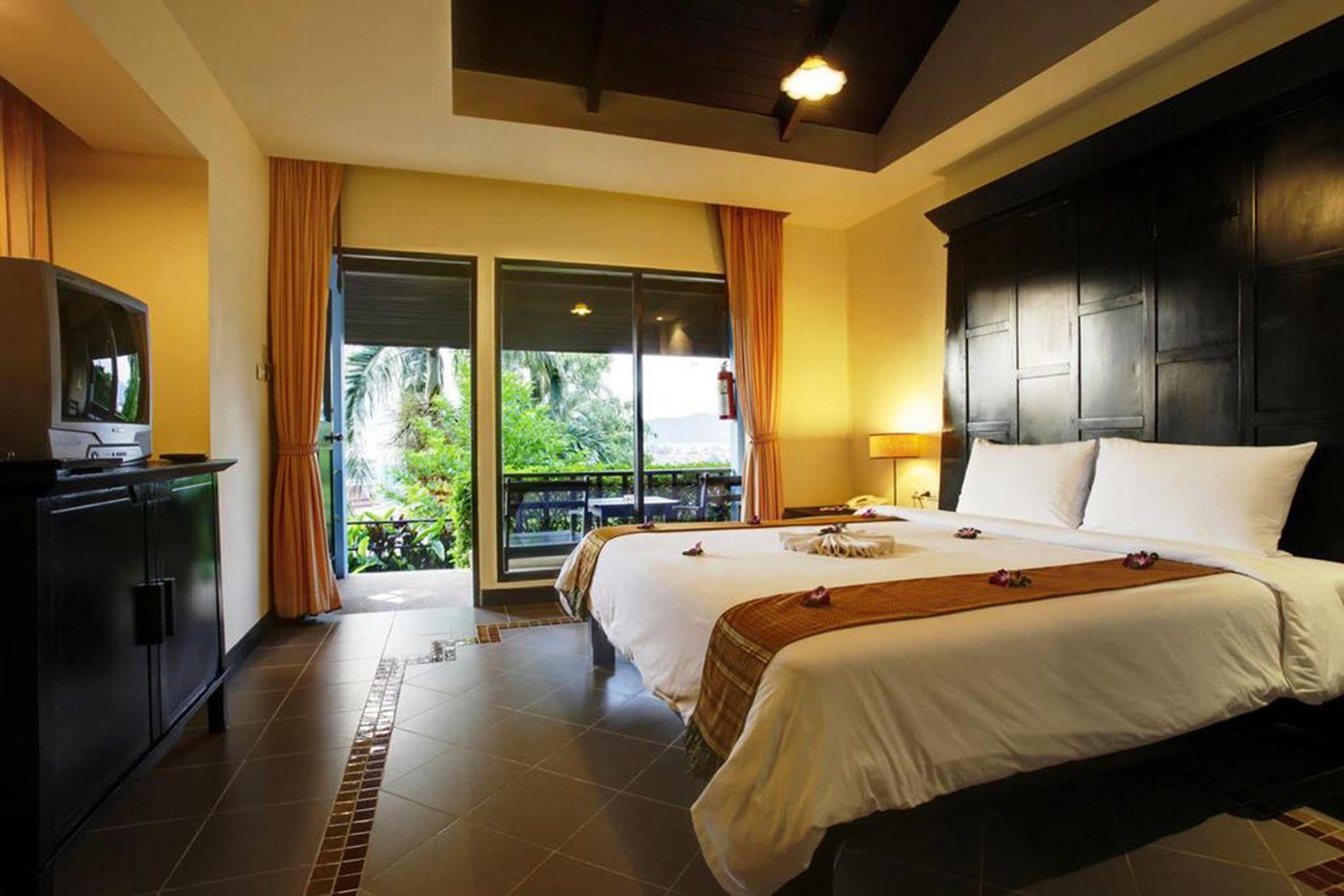 Patong Cottage Resort Eksteriør bilde