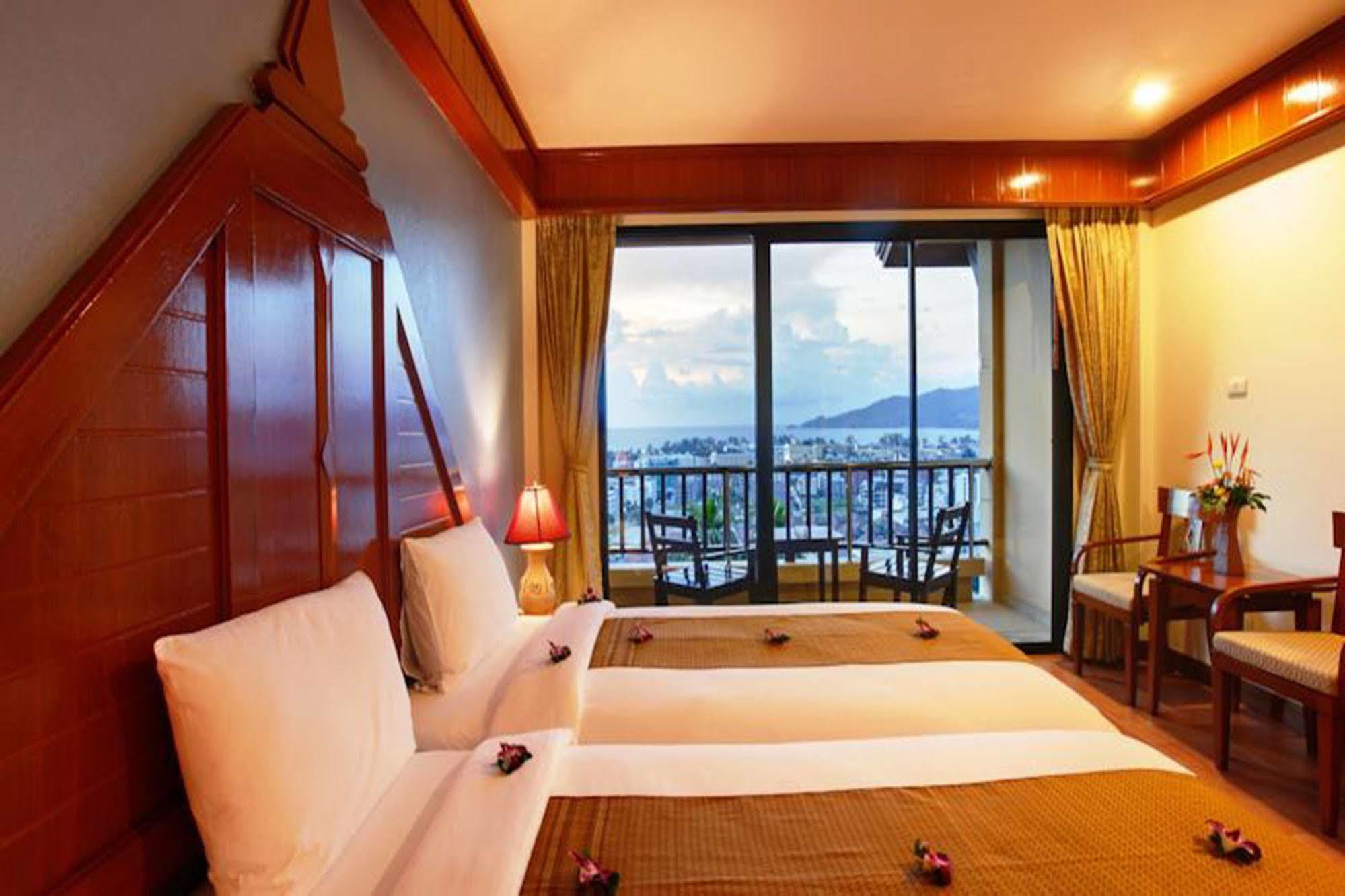 Patong Cottage Resort Eksteriør bilde